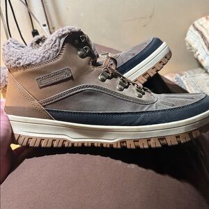 Weatherproof Tan and Black Men's Boots